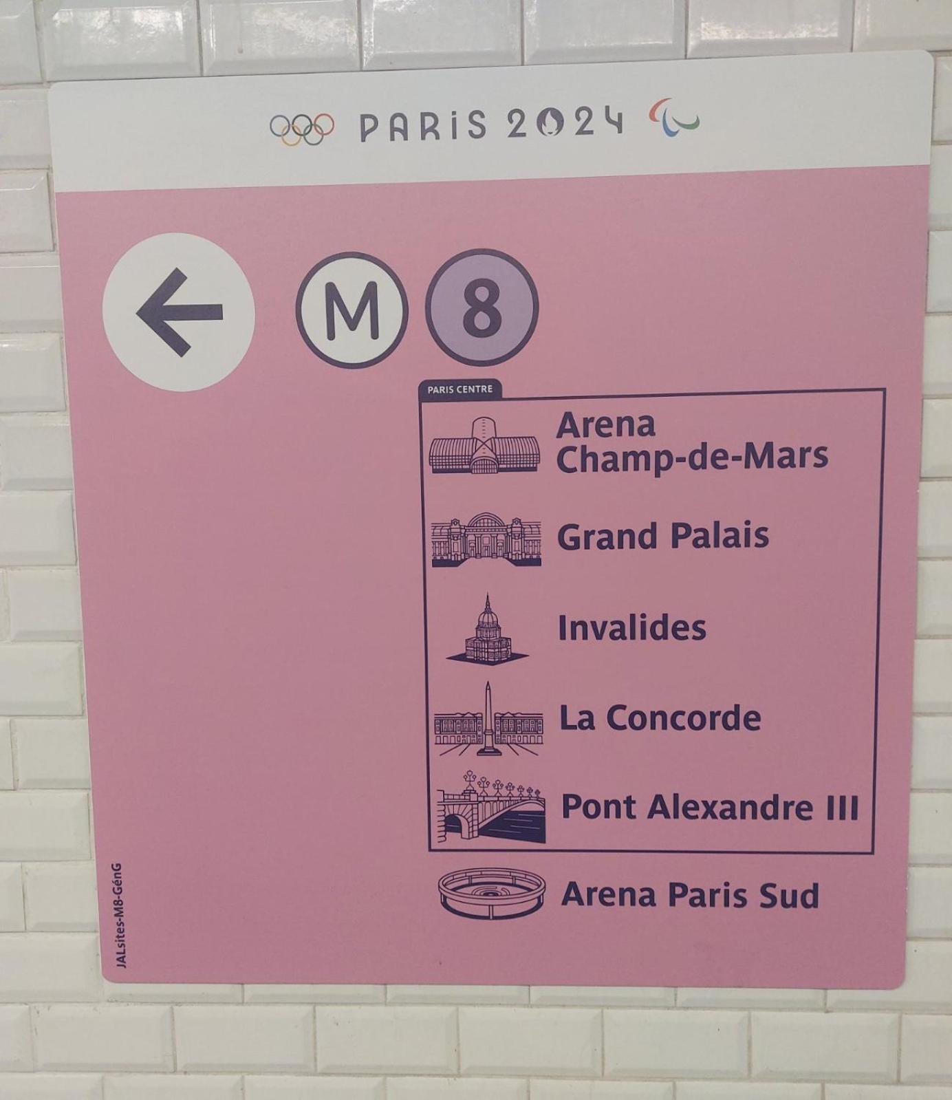 Charme, Originalite, -1 Minute Metro