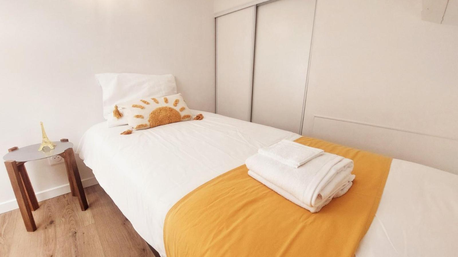 Charme, Originalite, -1 Minute Metro Apartment Maisons-Alfort